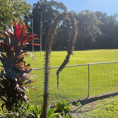 Sunshine Coast Retreat Your Own Private Golf Course Diddillibah Exteriér fotografie